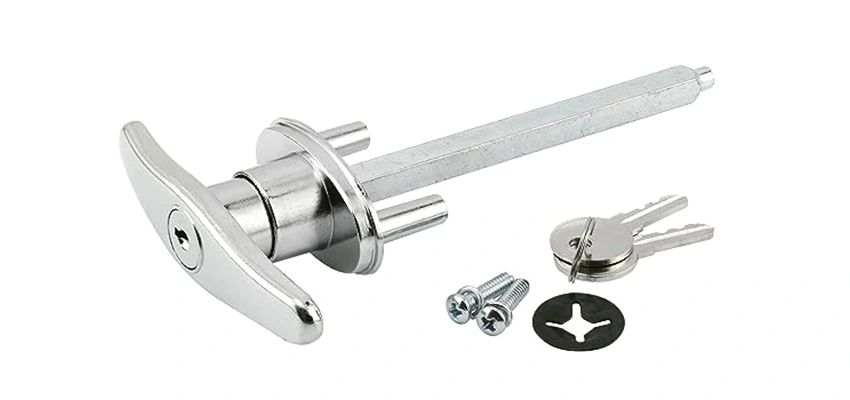 Old Style Garage Door Locks Replacements in Arvin, California