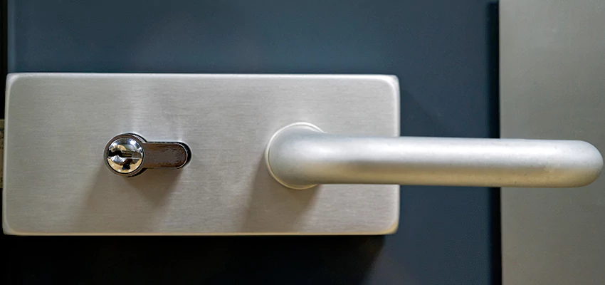 Change Patio Door Locks in Arvin, California